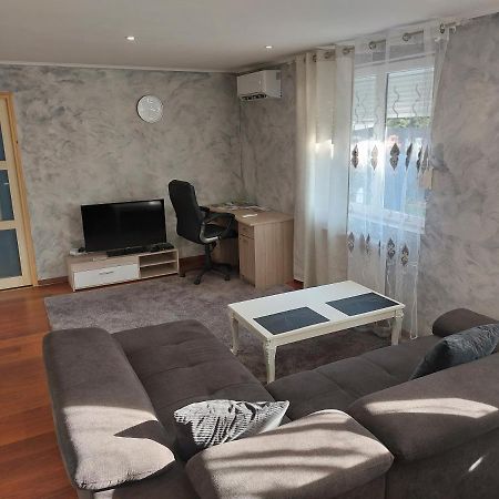 Famille House 101 Apartment Шалон-сюр-Сон Екстериор снимка