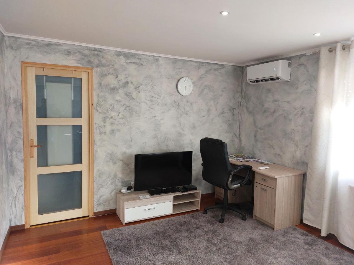 Famille House 101 Apartment Шалон-сюр-Сон Екстериор снимка